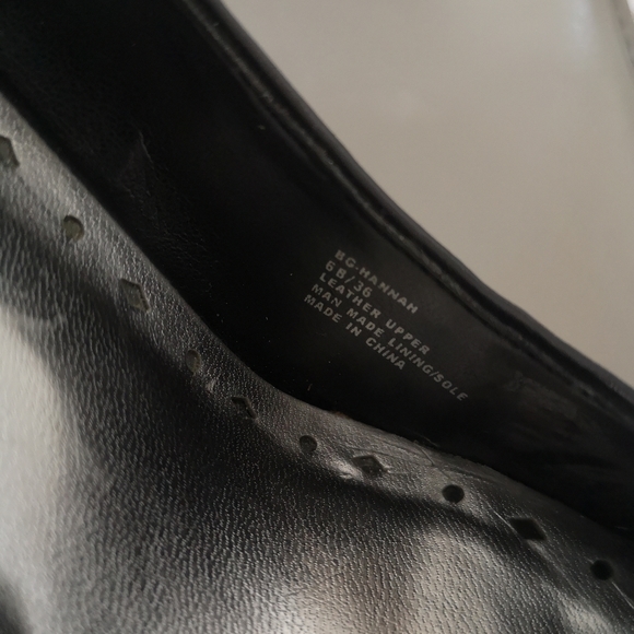 BCBGeneration black leather pumps - Picture 9 of 15